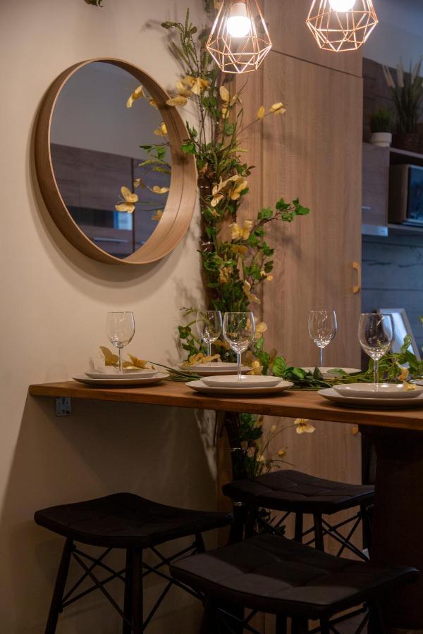 Stylish Quentin Apartment In The King Street Budapest Extérieur photo