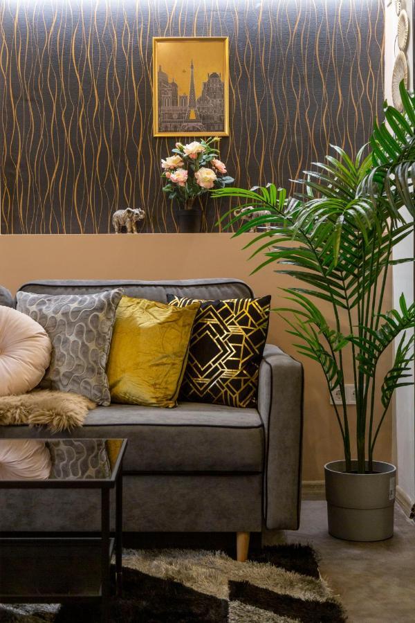 Stylish Quentin Apartment In The King Street Budapest Extérieur photo