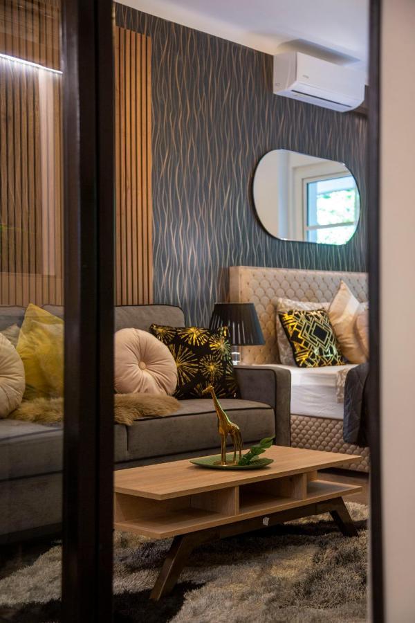Stylish Quentin Apartment In The King Street Budapest Extérieur photo