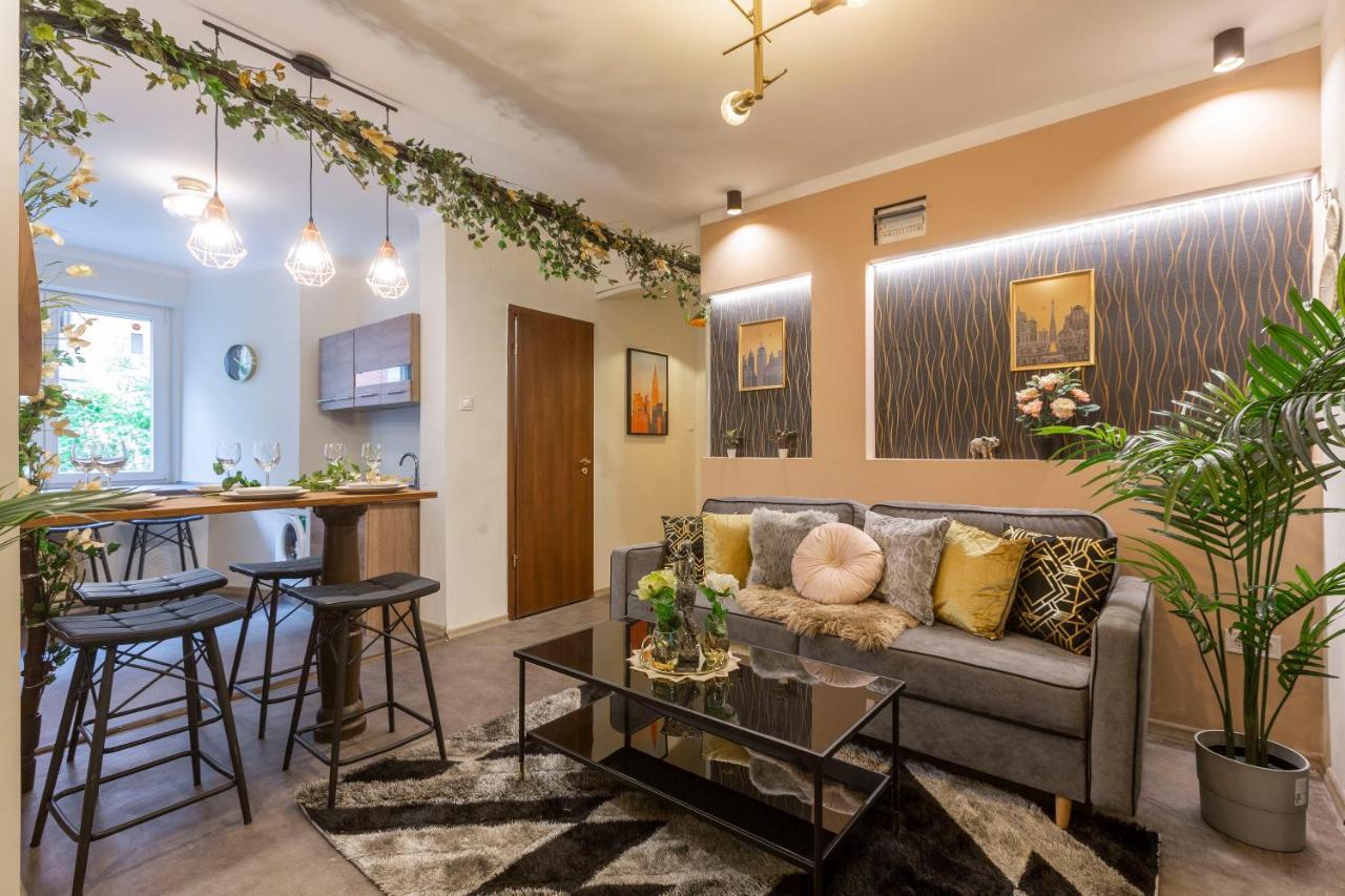 Stylish Quentin Apartment In The King Street Budapest Extérieur photo