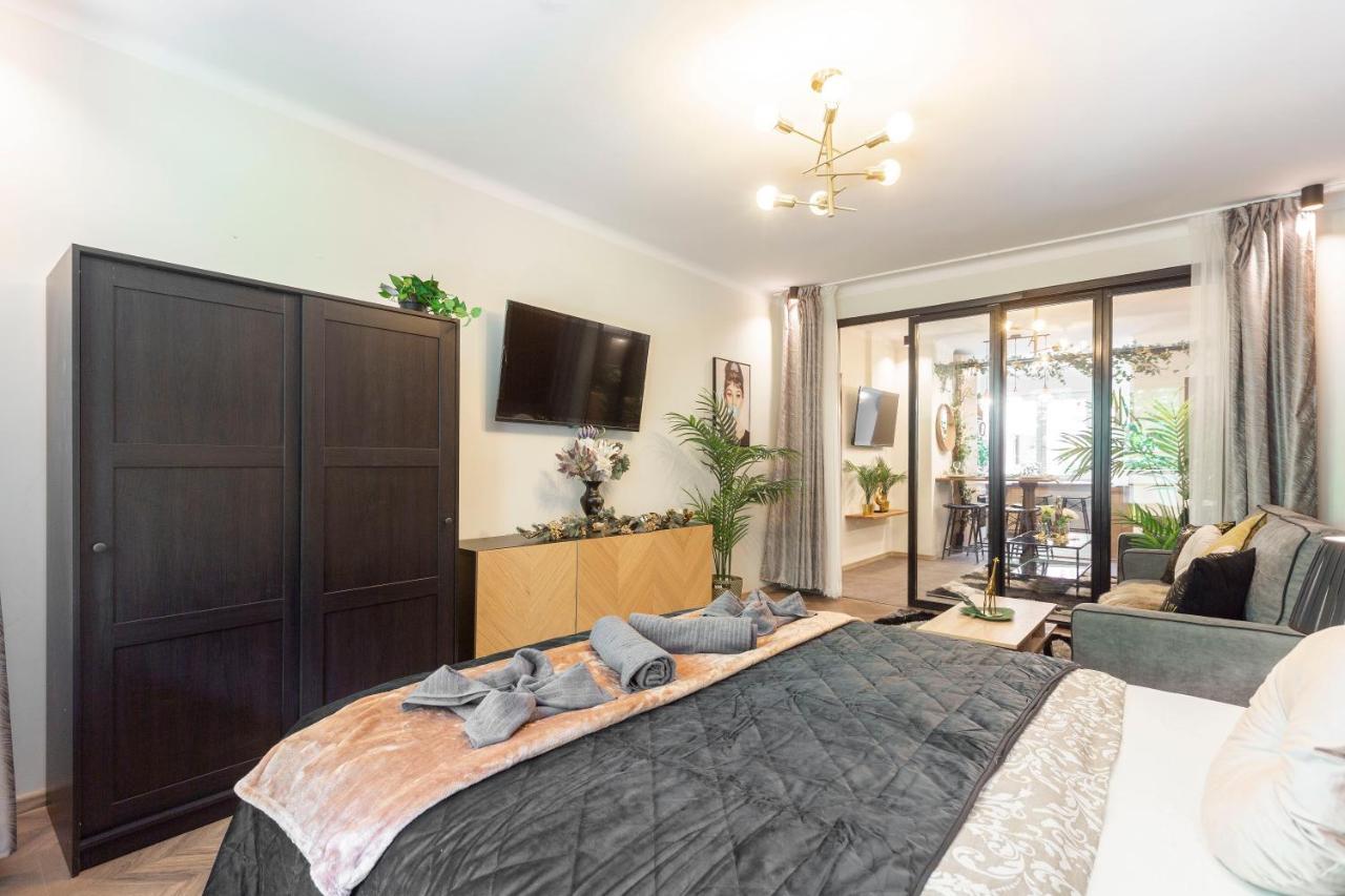 Stylish Quentin Apartment In The King Street Budapest Extérieur photo